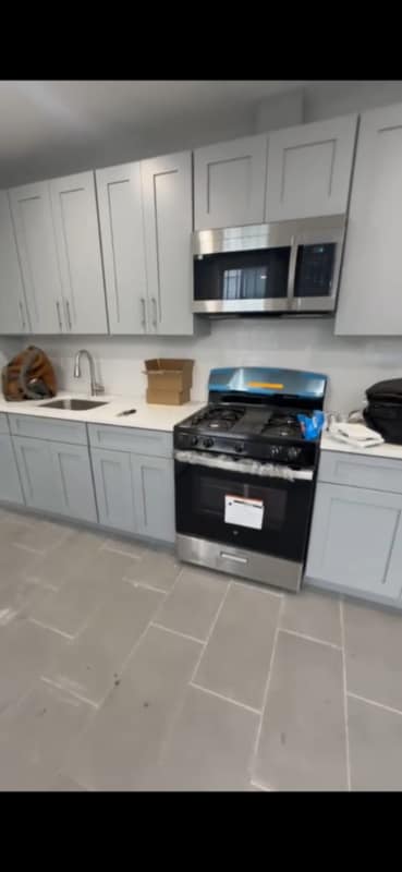 Building Photo - 54 N 9th St