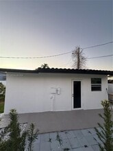 Building Photo - 9633 SW 11th Terrace