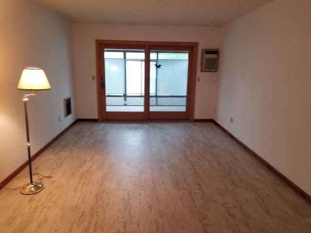 Living Room - 103 S Spring St