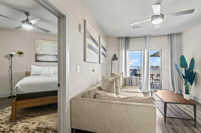 Foto del edificio - 455 14th St NW