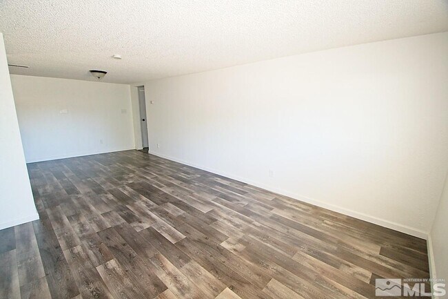 Building Photo - 1006 Greenbrae Dr