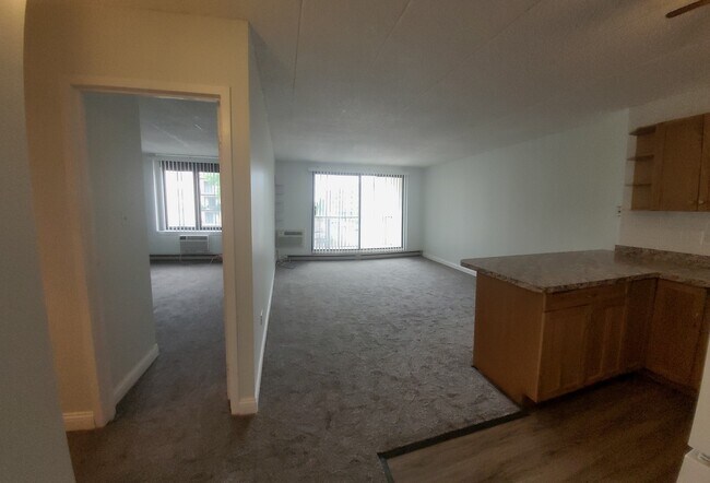 Foto del edificio - 9098 W Terrace Dr
