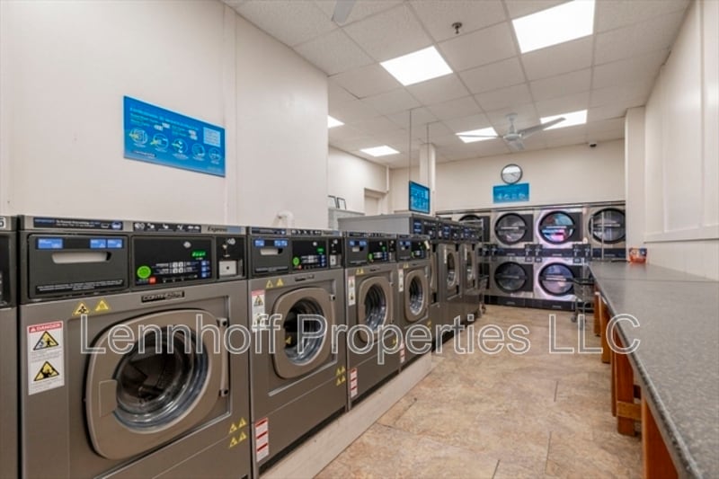 Building Photo - 116 Lafayette St