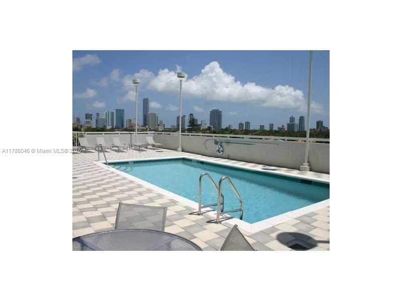 Primary Photo - 900 SW 8th St