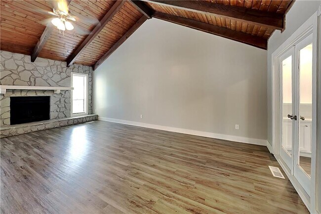 Foto del edificio - 904 Branford Ln NW