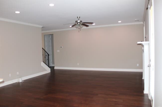 Building Photo - 148 Nugget Ln