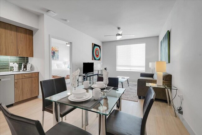 Foto del edificio - 3250 Barnett Ave