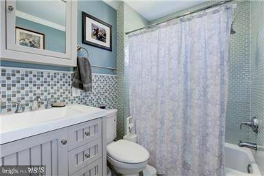 Foto del edificio - 2905 Strathmeade St