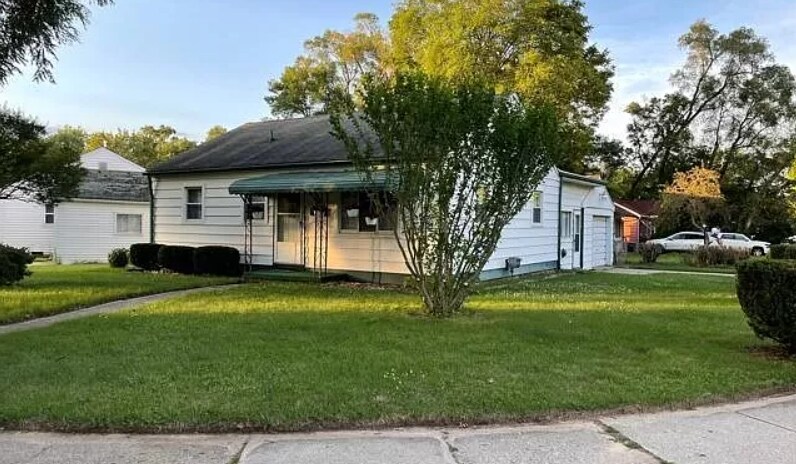 Foto principal - 311 W Ainsworth St