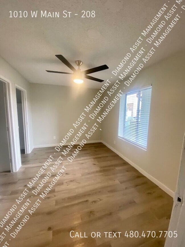 Building Photo - Looking for a great move in special? Well ...