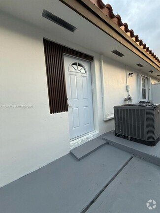 Building Photo - 37XX 14X Ct