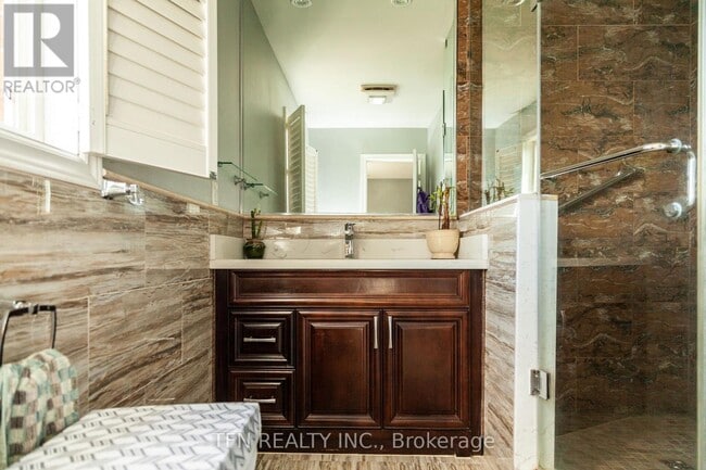 Building Photo - 5 Belwood Blvd