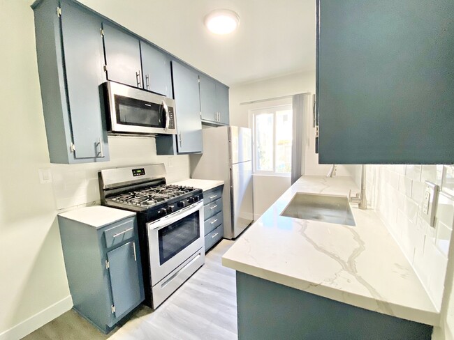 Building Photo - 13205 Barbara Ann St