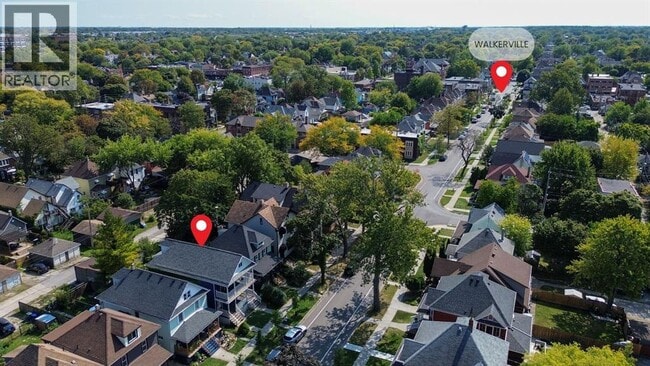 Building Photo - 328 Gladstone Ave