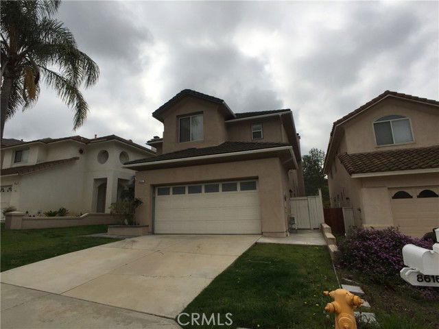 Foto del edificio - 8616 Silver Ridge Ln