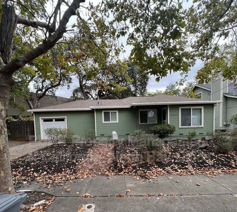 Primary Photo - 2344 Rowe Dr