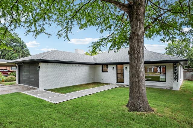 Foto del edificio - 1748 Crowberry Dr
