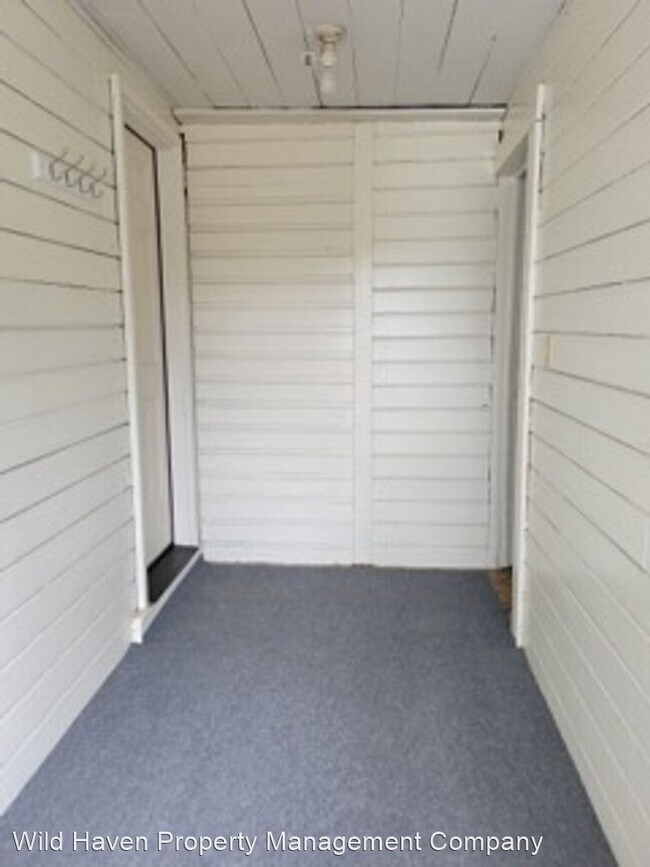 Foto del edificio - 2 br, 1 bath House - 7825 NW Meadowlake Rd.