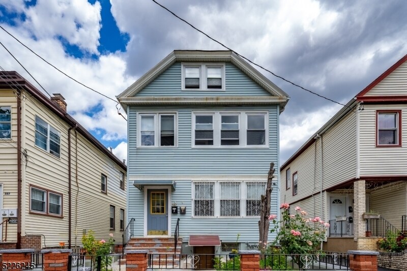 583 85Adams, Elizabeth, NJ 07201 Room for Rent in Elizabeth, NJ