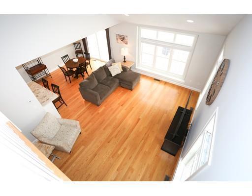 Primary Photo - 10 Mill St