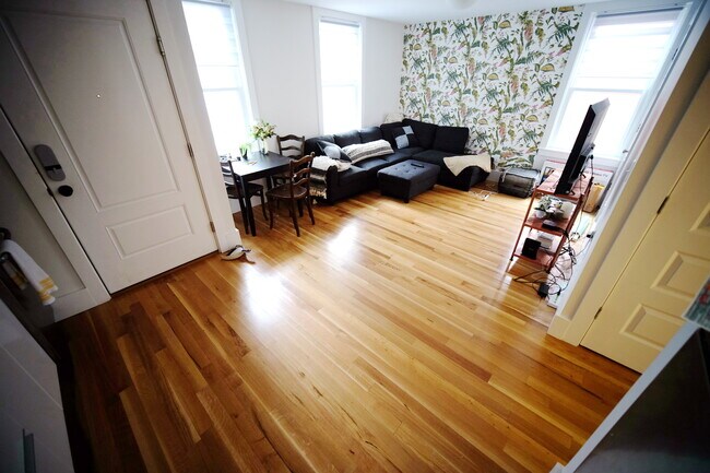 Foto del edificio - 14 2nd St