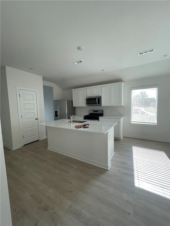 Foto del edificio - 2650 N Snowball Dr