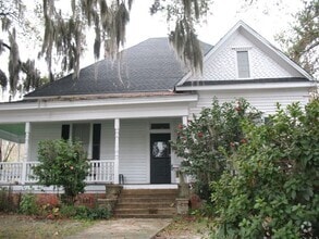 Building Photo - 107 W Ann St