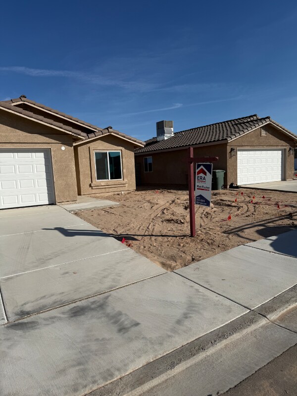 Foto del edificio - 7962 E 47th St