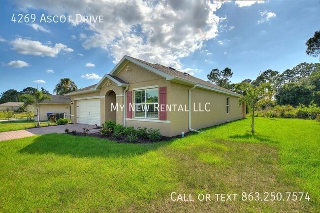Foto del edificio - 4269 Ascot Dr