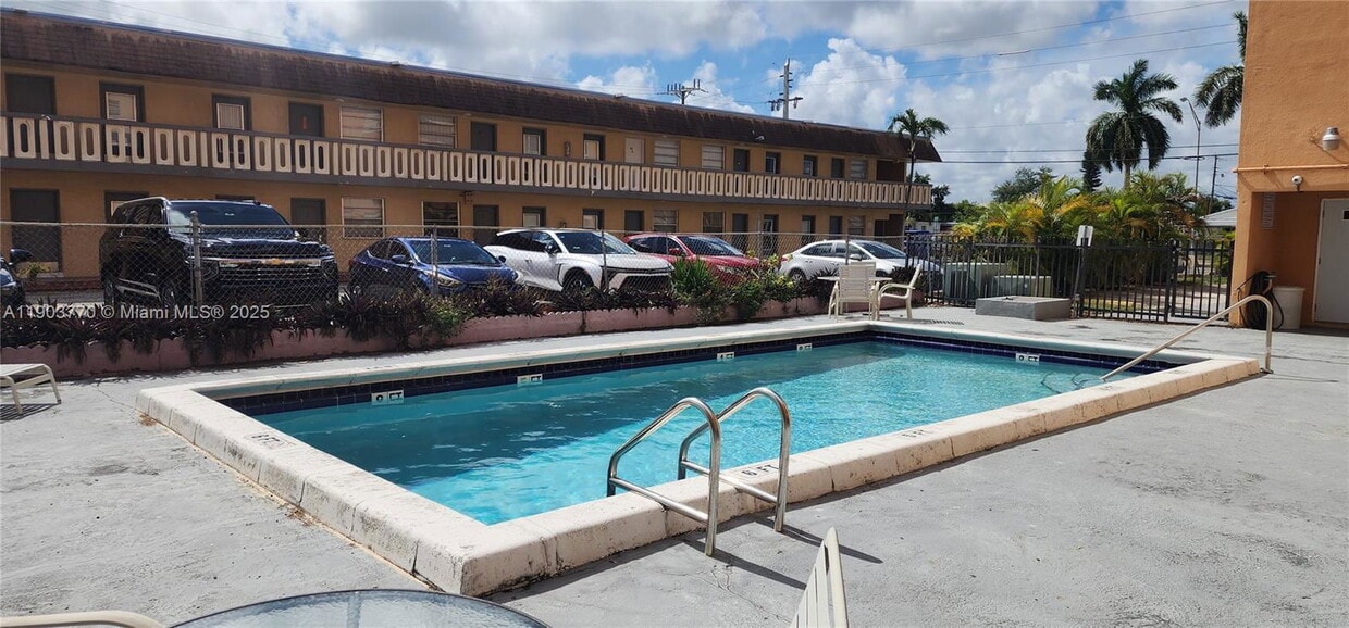 Photo - 295 Northwest 72nd Avenue Apt #407, Miami, FL 33126 - 1 BR 1 BA condo