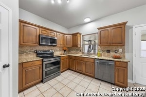 Building Photo - 1524 Juniper Ln