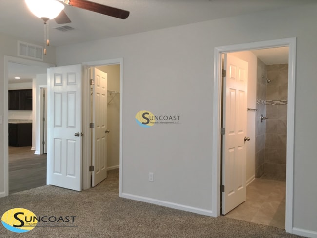 Building Photo - 8777 Kaye Ln