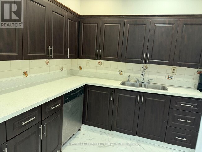 Building Photo - 3533 Derry Rd E