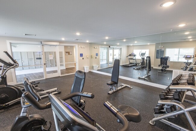 Building Photo - Shoreline Villas