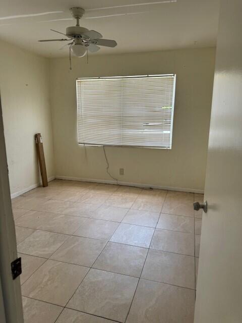Foto del edificio - 13793 Oleander Ave