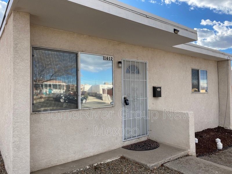 Foto principal - 1612 Gerald Ave SE