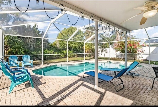 Foto del edificio - 4716 Soapstone Dr