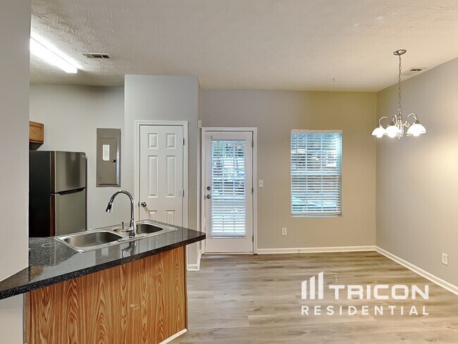 Foto del edificio - 1570 Eastern Sunrise Ln