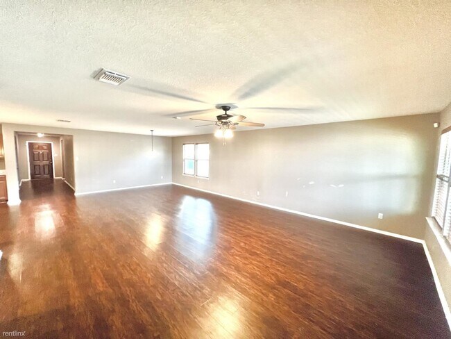 Building Photo - 4 br, 2 bath House - 1230 Lonesome Oak Dr