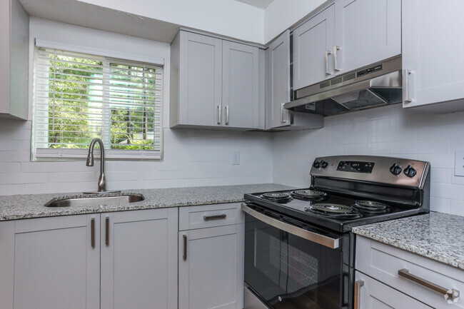 Interior Photo - Canopy West Apartments