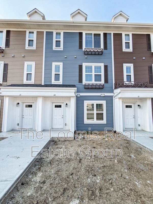 Building Photo - 903 Crystallina Nera Way NW