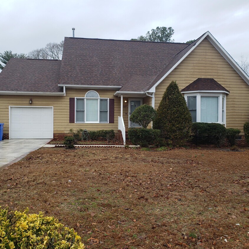 Primary Photo - 5327 Amberhill Ct