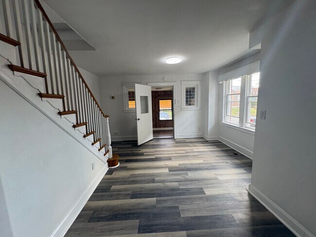 Foto del edificio - 1806 Hoffnagle St