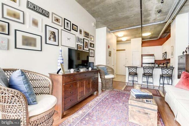 Foto del edificio - 1300 N St NW
