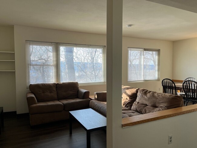 Interior Photo - Ravenwood Apartments