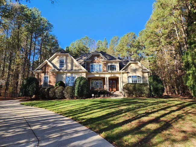 Building Photo - Luxurious 4BD, 3.5BA North Raleigh Home on...