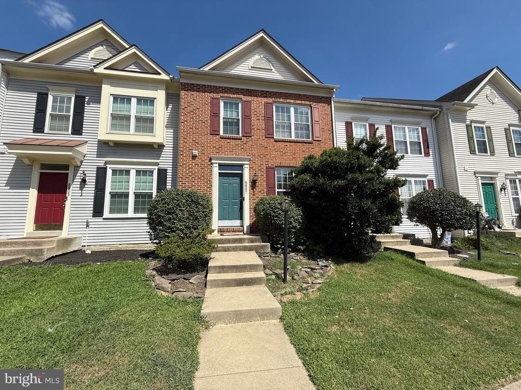 Primary Photo - 8807 Howland Pl