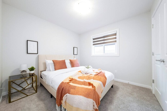 Photo du bâtiment - 4914 Hawthorn Pl SW