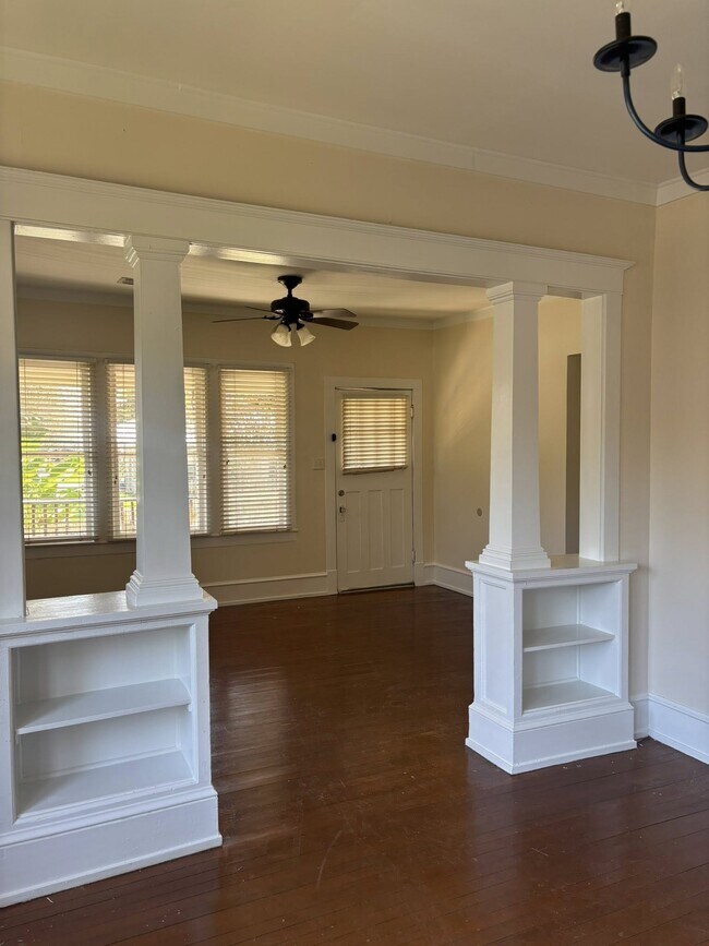 Foto del edificio - 113 Texas St