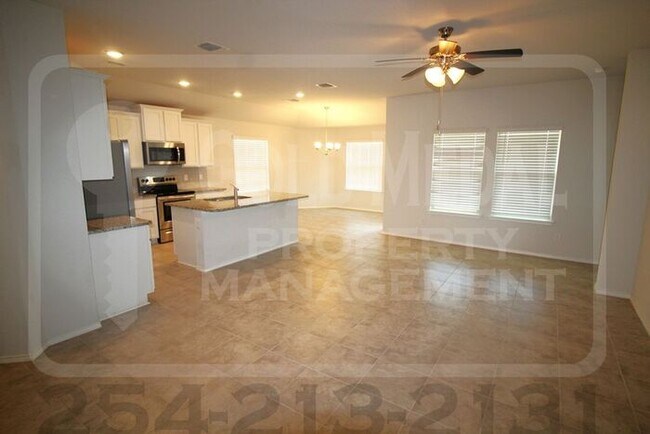 Foto del edificio - 1003 Torino St